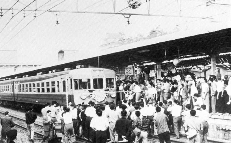 昭和36年 山陽本線が電化開通