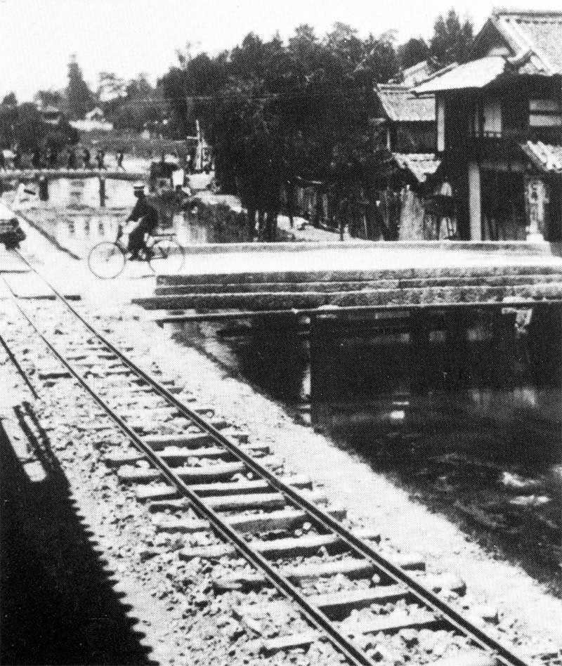 大正3年7月 両備軽便鉄道が開通